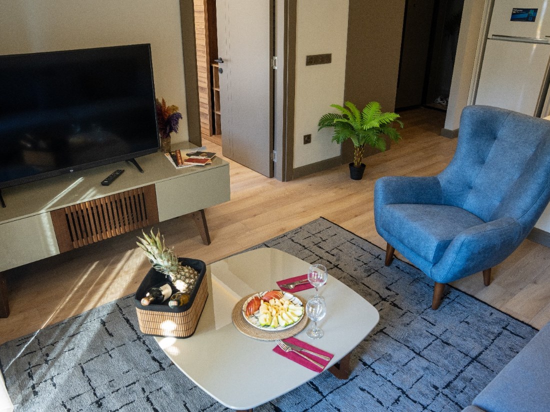 1+1 Deluxe Suite Pool